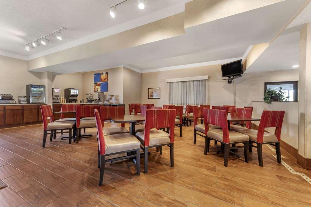 Comfort Inn & Suites Streetsboro - Kent Restaurant photo